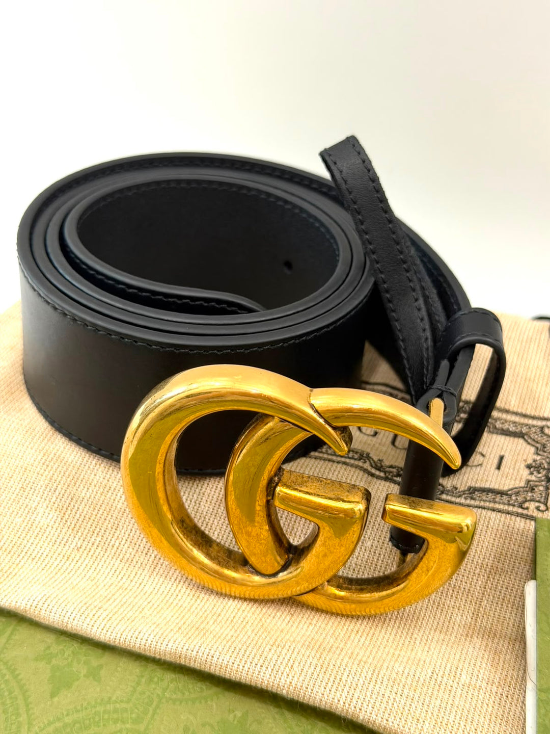 GUCCI GG BUCKLE CALFSKIN LEATHER BELT