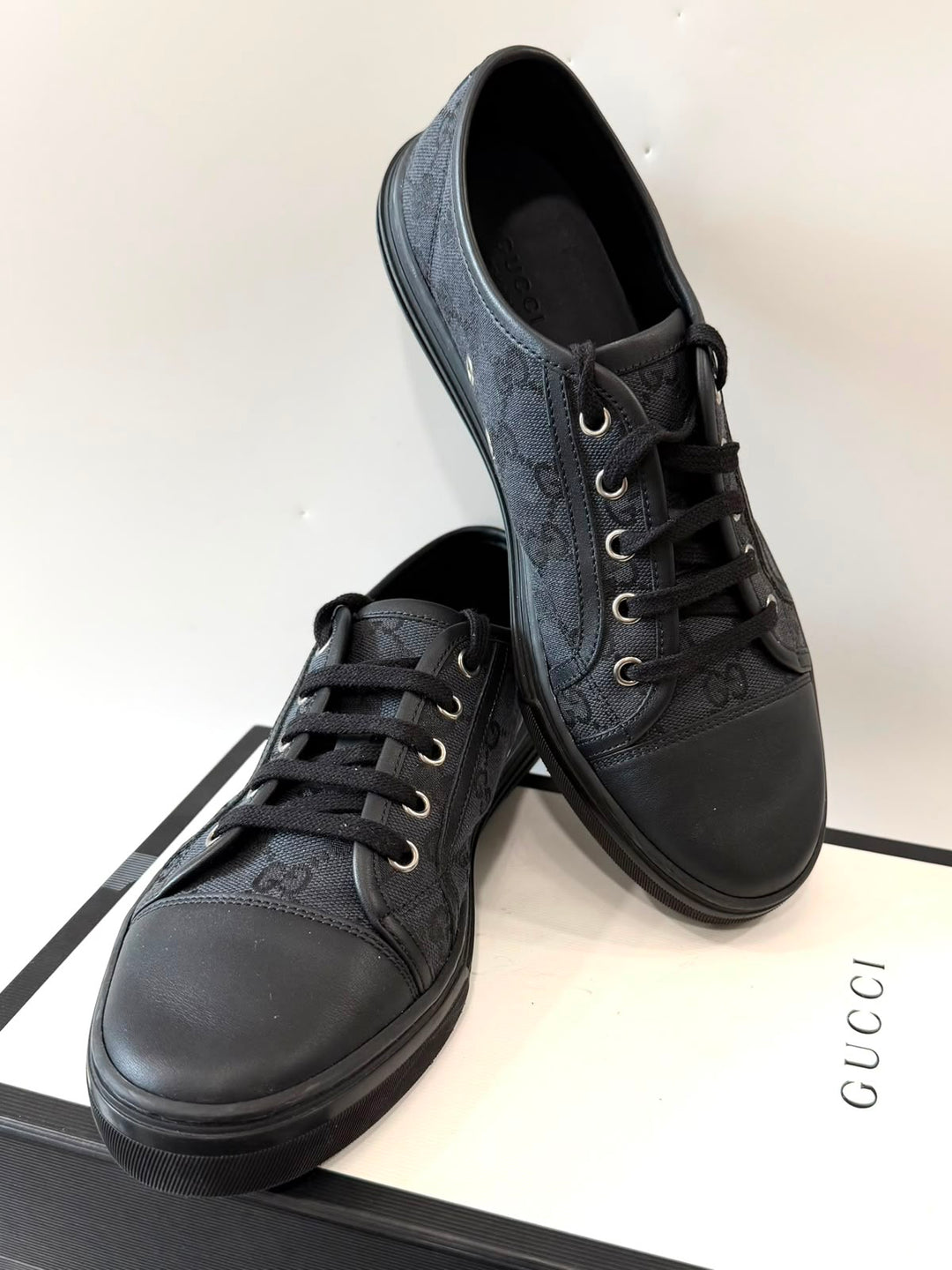 GUCCI GG MONOGRAM CANVAS &amp; CALFSKIN LEATHER LOW-TOP SNEAKERS