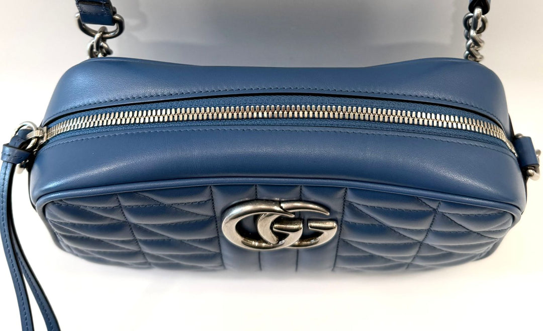 GUCCI GG MARMONT MATELASSÉ ARIA SMALL CALFSKIN LEATHER BAG