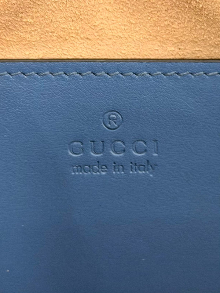 GUCCI GG MARMONT MATELASSÉ ARIA SMALL CALFSKIN LEATHER BAG