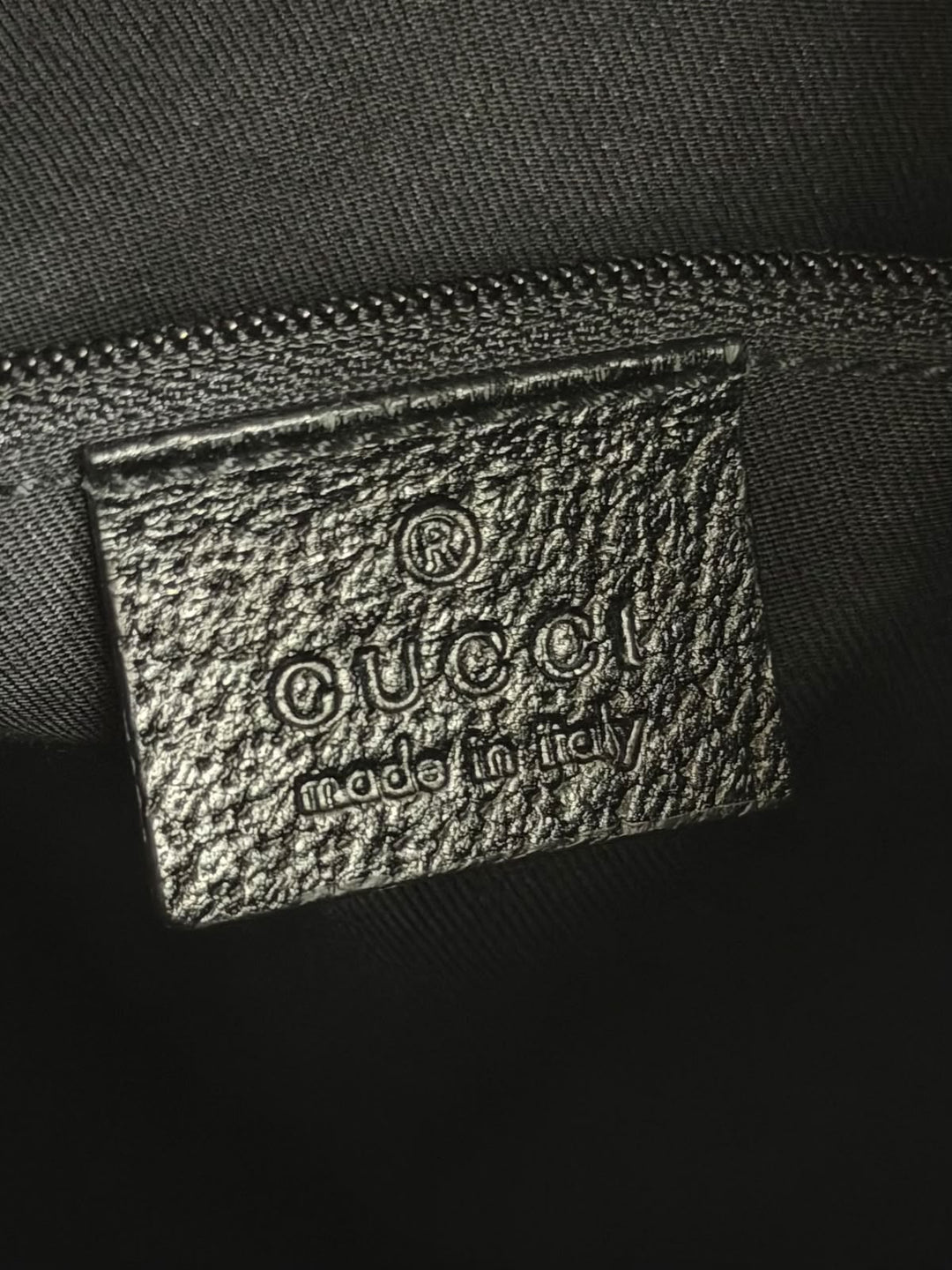 GUCCI GG CANVAS VINTAGE SHOULDER BAG