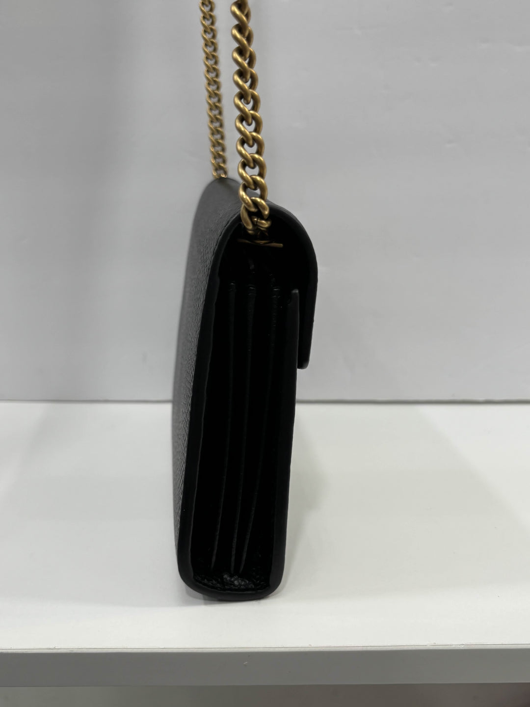 GUCCI GG MARMONT CALFSKIN LEATHER WALLET ON CHAIN