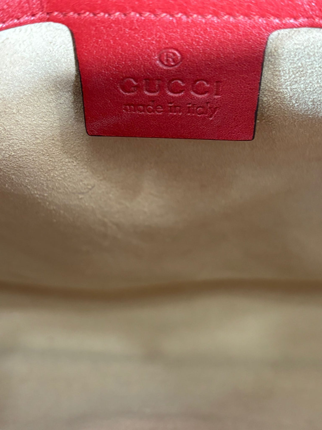 GUCCI GG MARMONT MEDIUM SHOULDER BAG