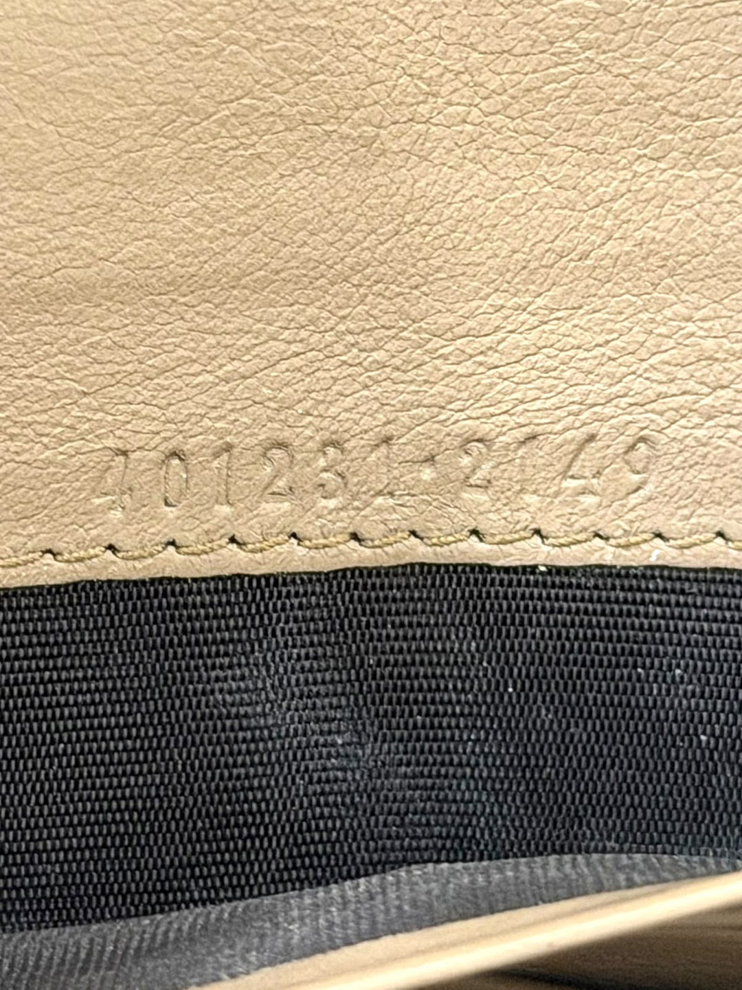GUCCI GG SUPREME MONOGRAM MINI DIONYSUS CHAIN WALLET