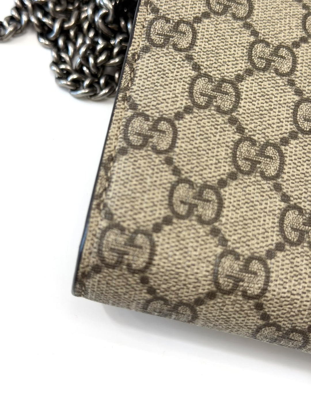 GUCCI GG SUPREME MONOGRAM MINI DIONYSUS CHAIN WALLET