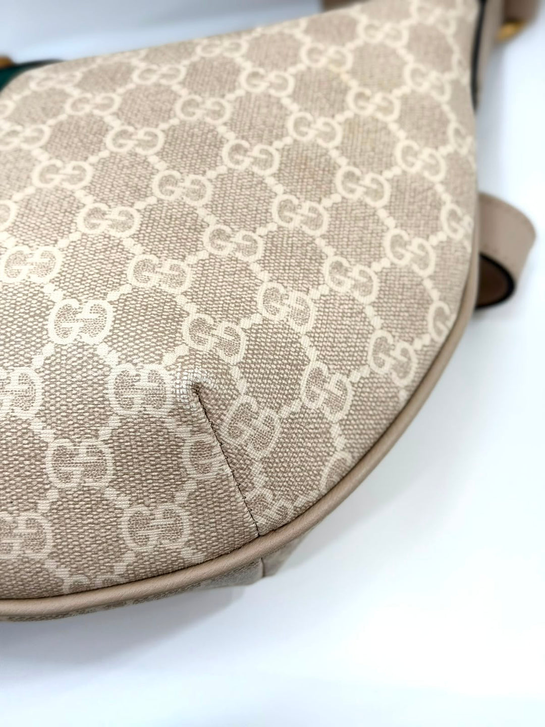 GUCCI GG SUPREME MONOGRAM WEB SMALL OPHIDIA SHOULDER BAG