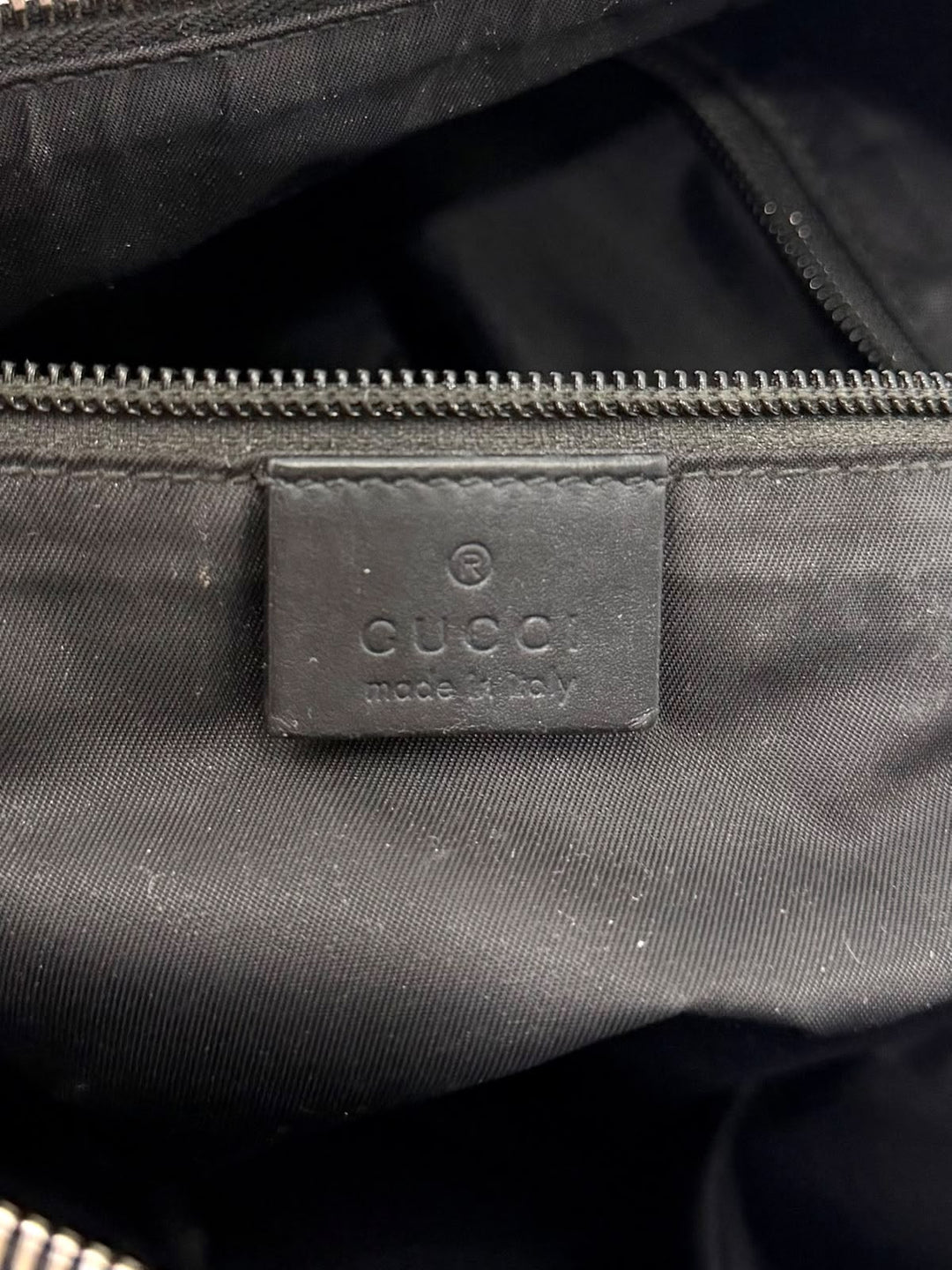 GUCCI GG SUPREME MONOGRAM WEB MESSENGER BAG