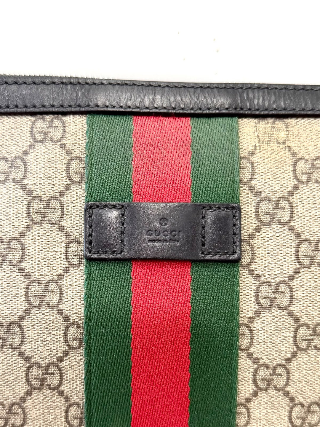 GUCCI GG SUPREME MONOGRAM WEB MESSENGER BAG