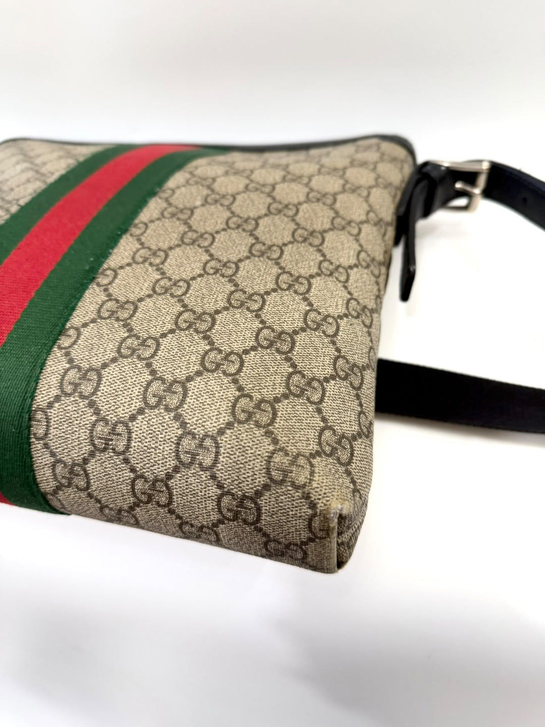 GUCCI GG SUPREME MONOGRAM WEB MESSENGER BAG