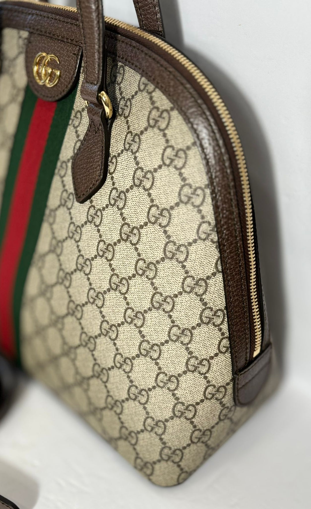 GUCCI GG SUPREME OPHIDIA MEDIUM BAG