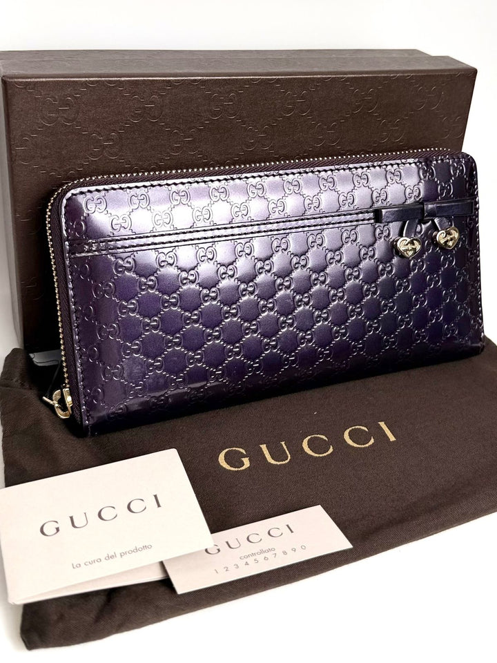 GUCCI SHINY MICROGUCCISSIMA ZIPPY HEART CHARM LEATHER WALLET