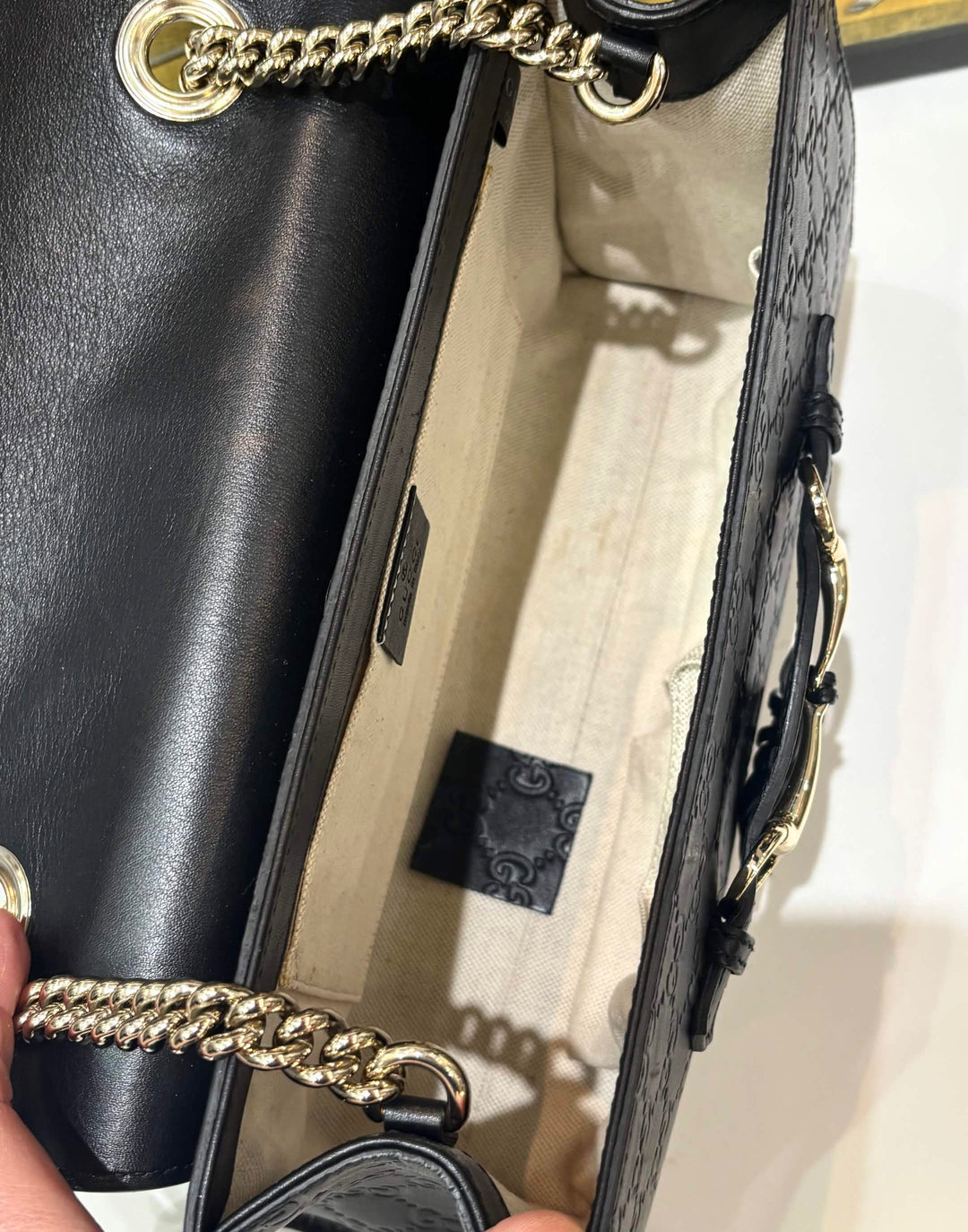 GUCCI MICROGUCCISSIMA MEDIUM EMILY CHAIN SHOULDER BAG