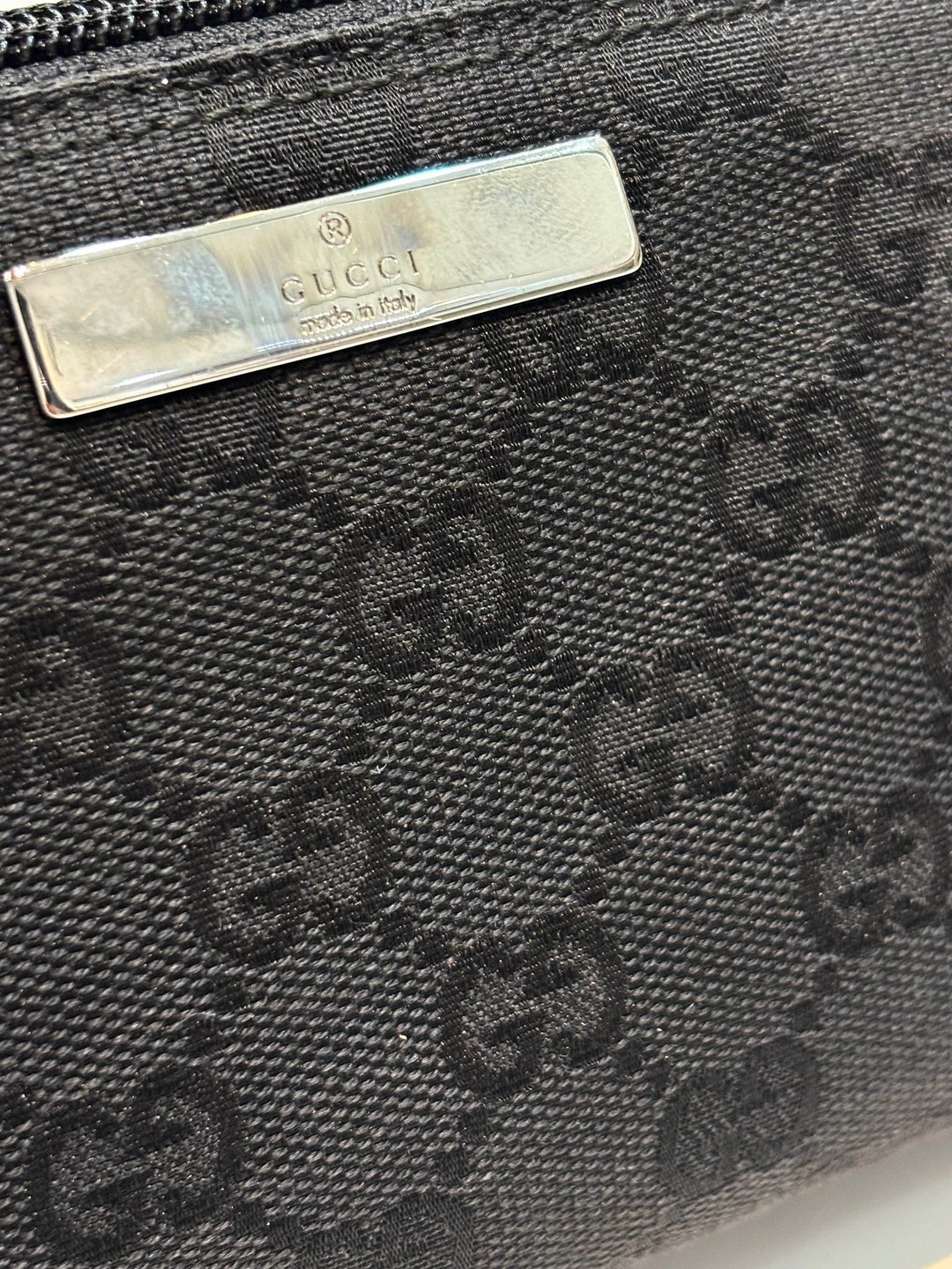 GUCCI MONOGRAM BLACK BOAT POCHETTE