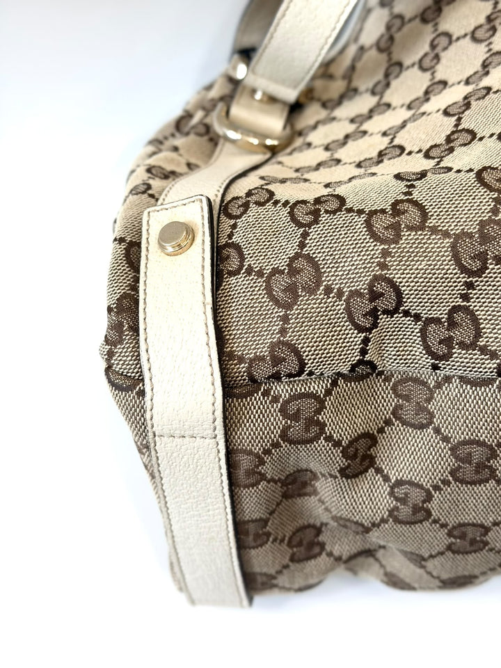 GUCCI MONOGRAM MEDIUM ABBEY SHOULDER BAG