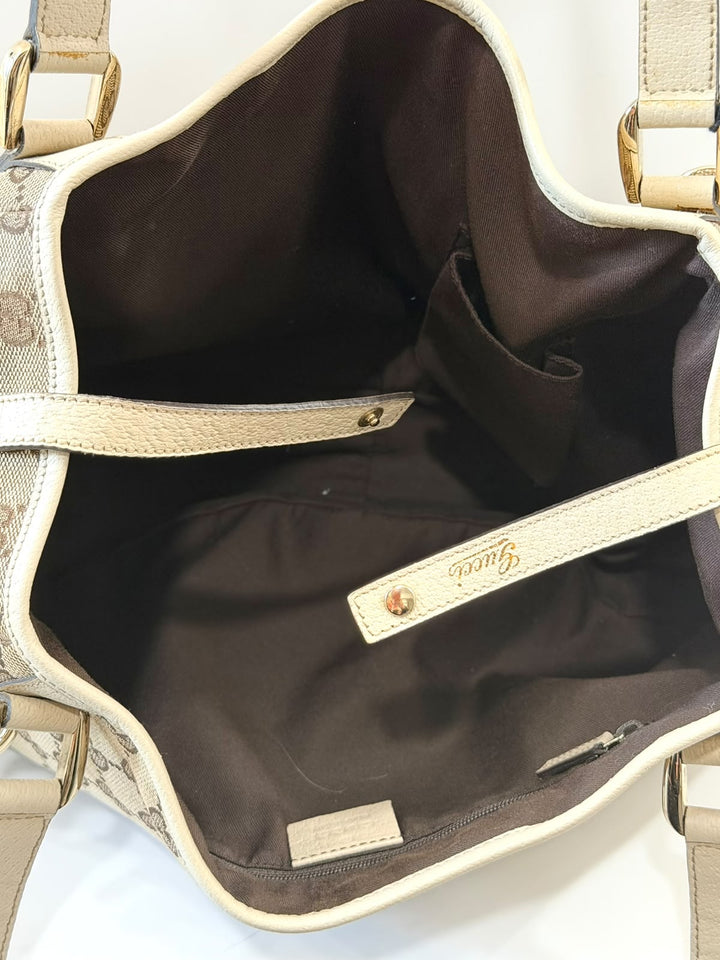 GUCCI MONOGRAM MEDIUM ABBEY SHOULDER BAG