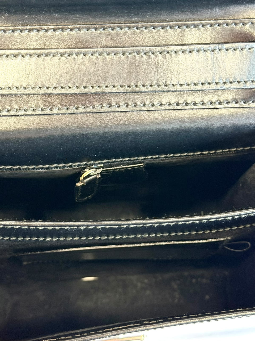GUCCI PATENT LEATHER SHOULDER BAG