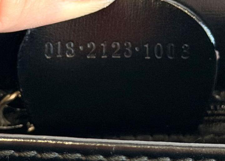GUCCI PATENT LEATHER SHOULDER BAG