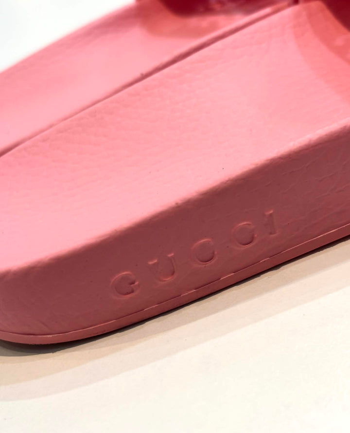 GUCCI PURSUIT GG LOGO POOL SLIDES