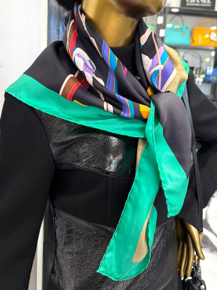 GUCCI ROWING PRINT SILK SCARF