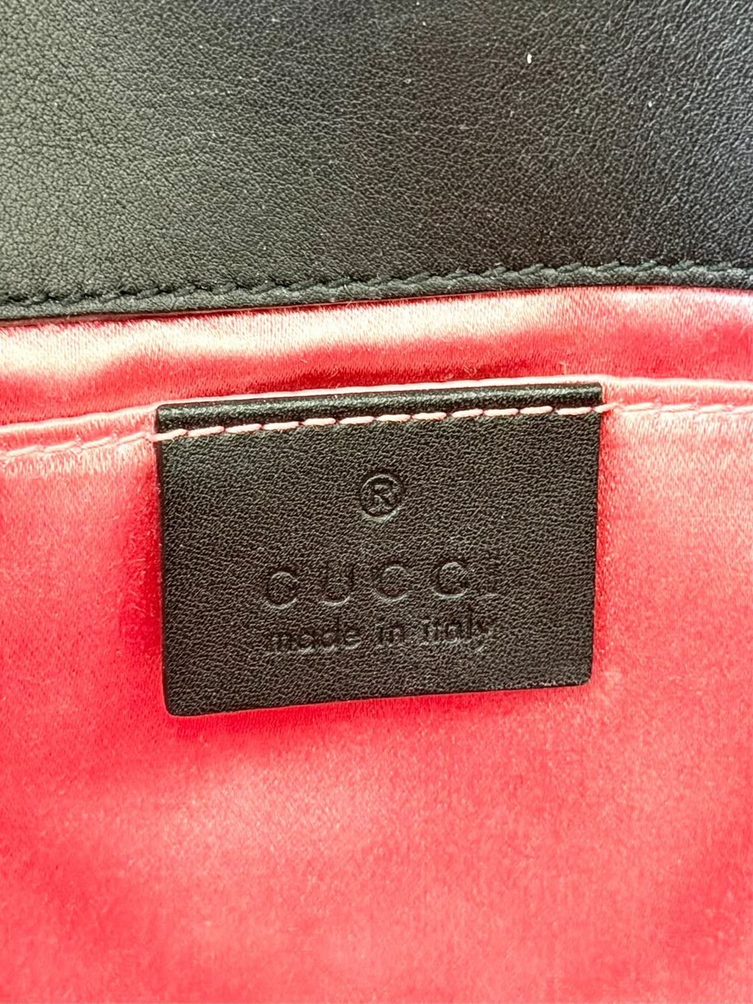 GUCCI VELVET MATELASSE MINI GG MARMONT SHOULDER BAG