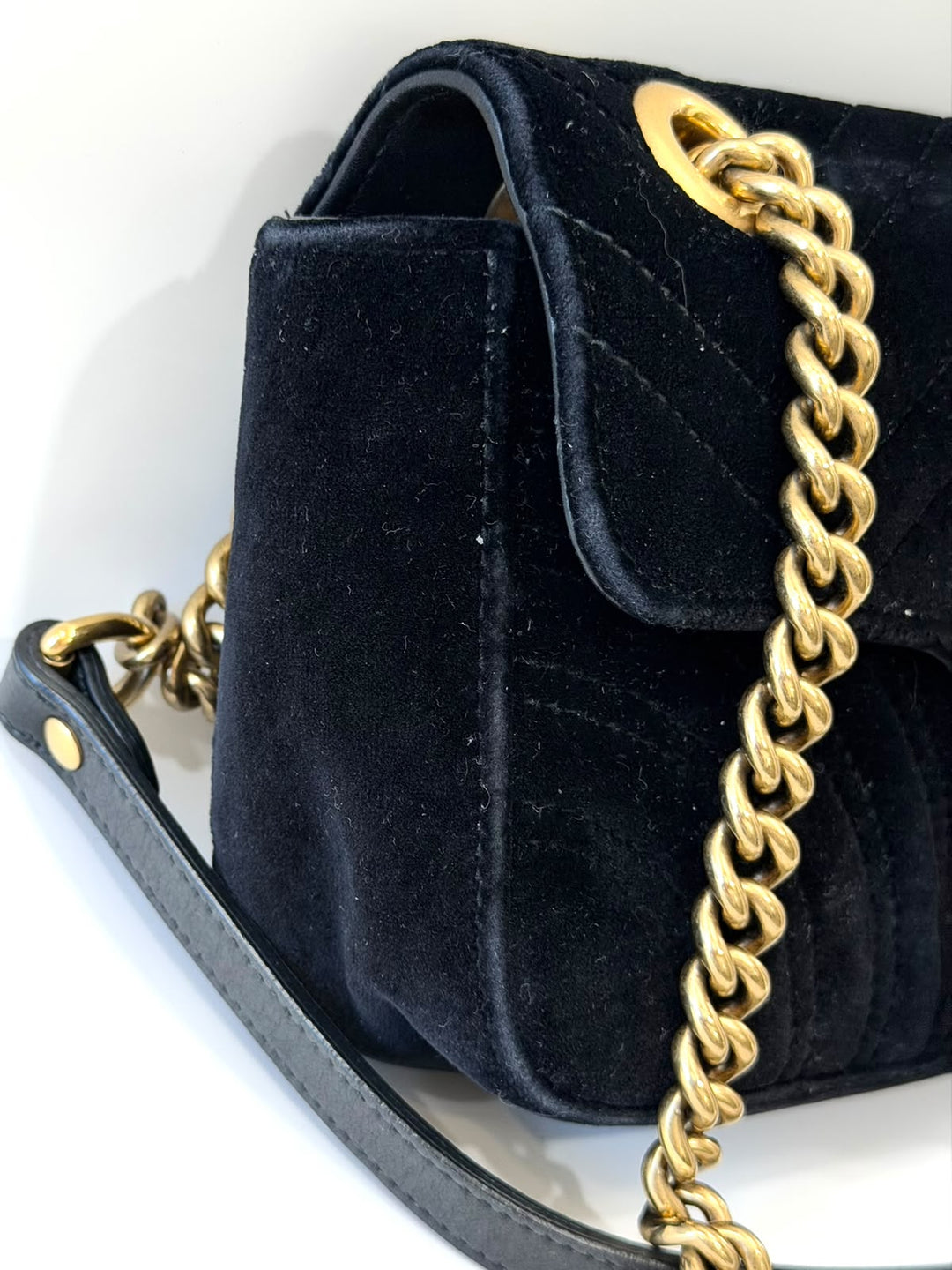 GUCCI VELVET MATELASSE MINI GG MARMONT SHOULDER BAG