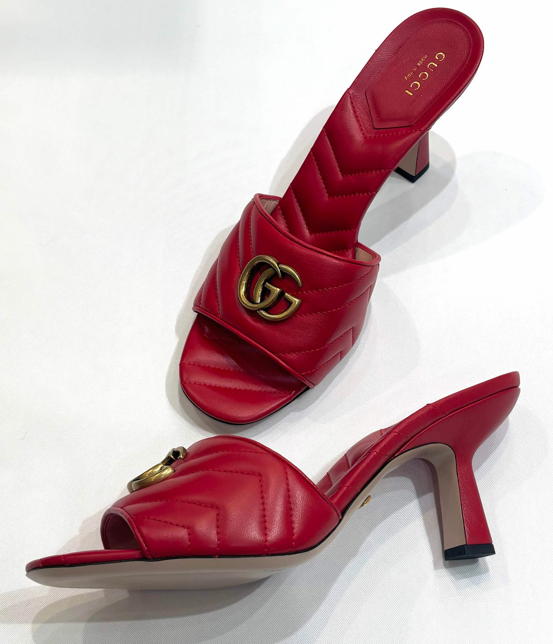 GUCCI GG MARMONT MATELASSÉ NAPPA LEATHER MULES