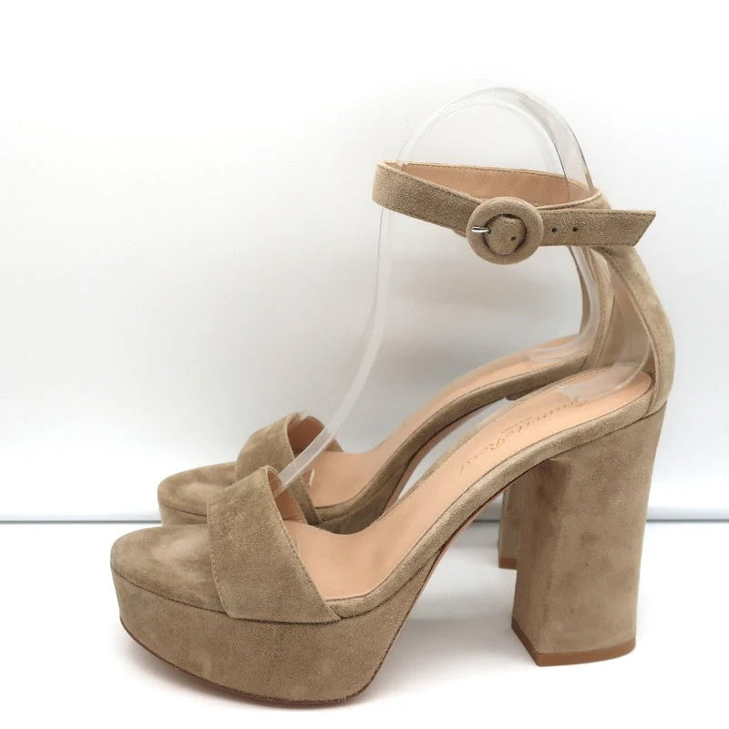 GIANVITO ROSSI BISQUE SUEDE SHERIDAN PLATFORM SANDALS