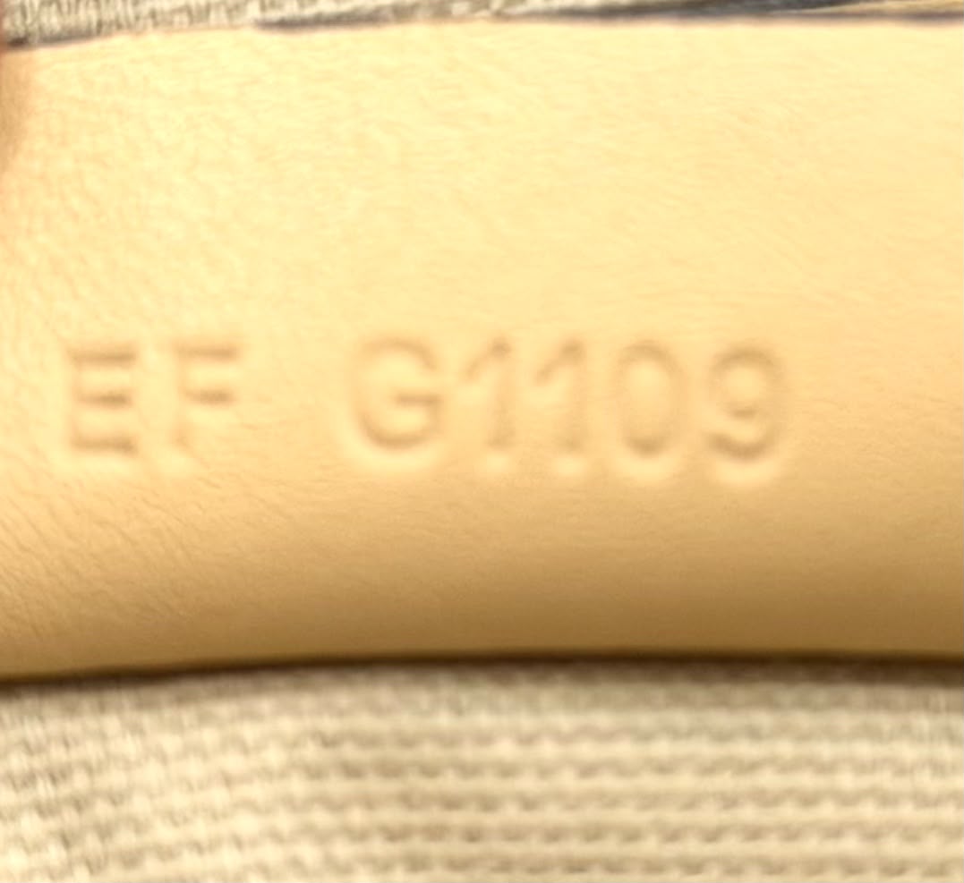 GIVENCHY SUGAR GOATSKIN EMBROIDERY LOGO PANDORA BAG
