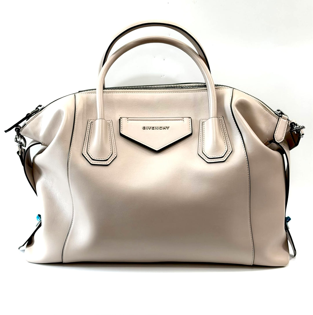GIVENCHY SOFT CALFSKIN LEATHER MEDIUM ANTIGONA BAG IN DUNE