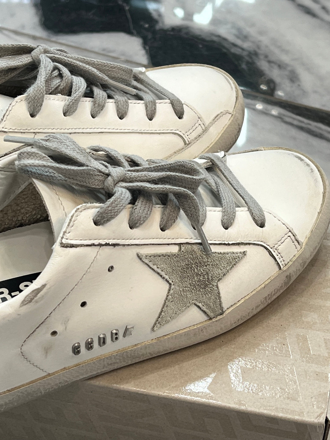 GOLDEN GOOSE SUPERSTAR SNEAKERS
