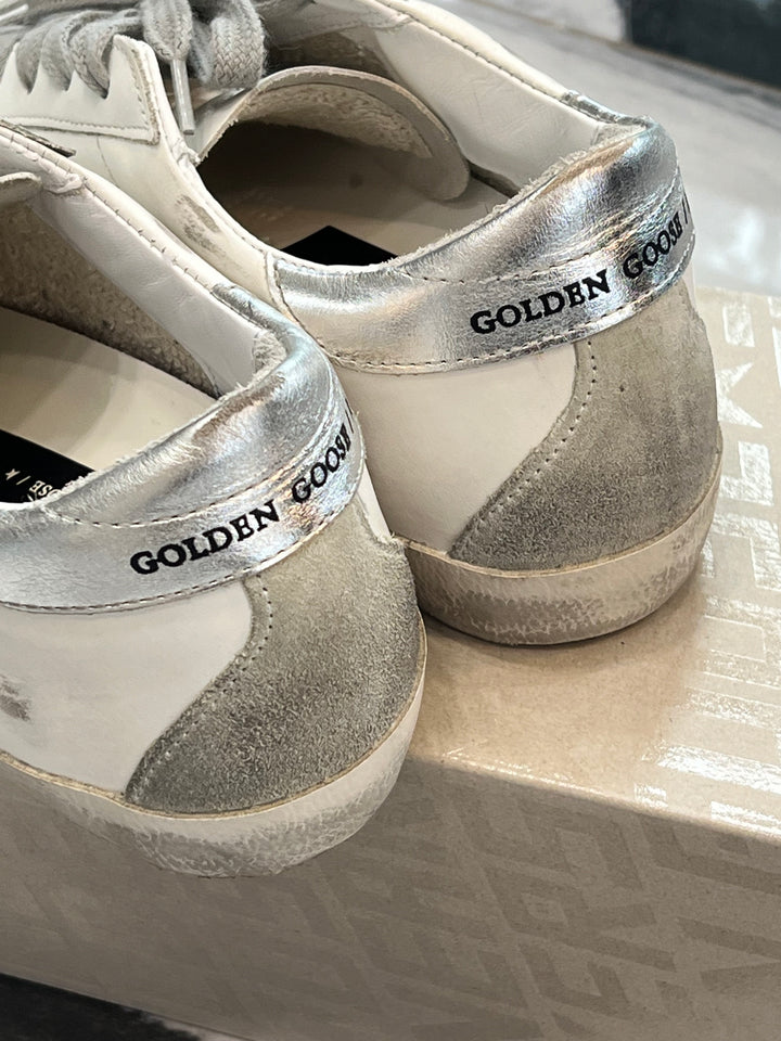 GOLDEN GOOSE SUPERSTAR SNEAKERS