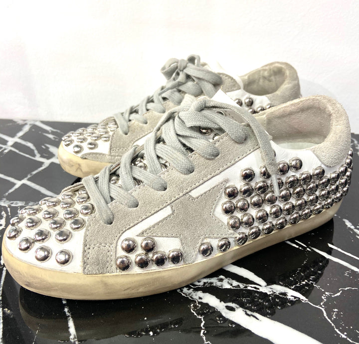 GOLDEN GOOSE STUDDED SUPERSTAR SNEAKERS
