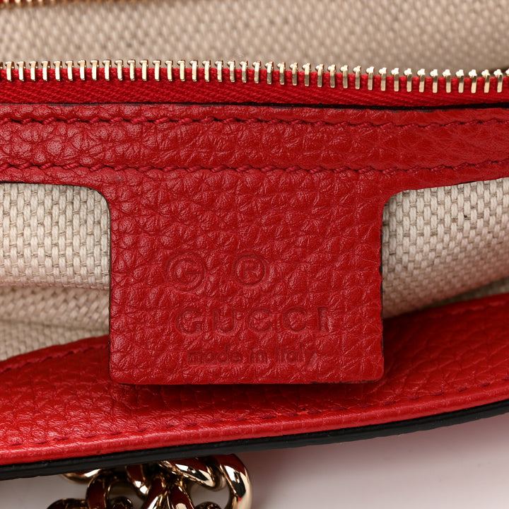 GUCCI PEBBLED CALFSKIN LEATHER MEDIUM SOHO CHAIN BAG