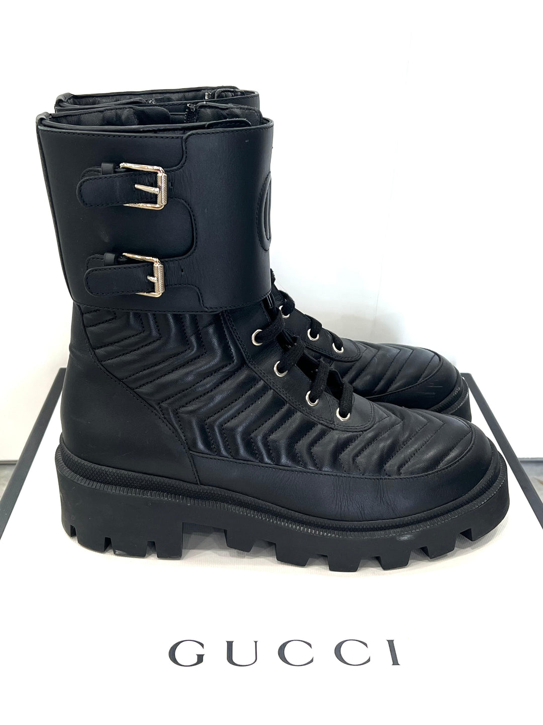 GUCCI GG MARMONT MATELASSÉ CHARLOTTE CALFSKIN LEATHER COMBAT BOOTS