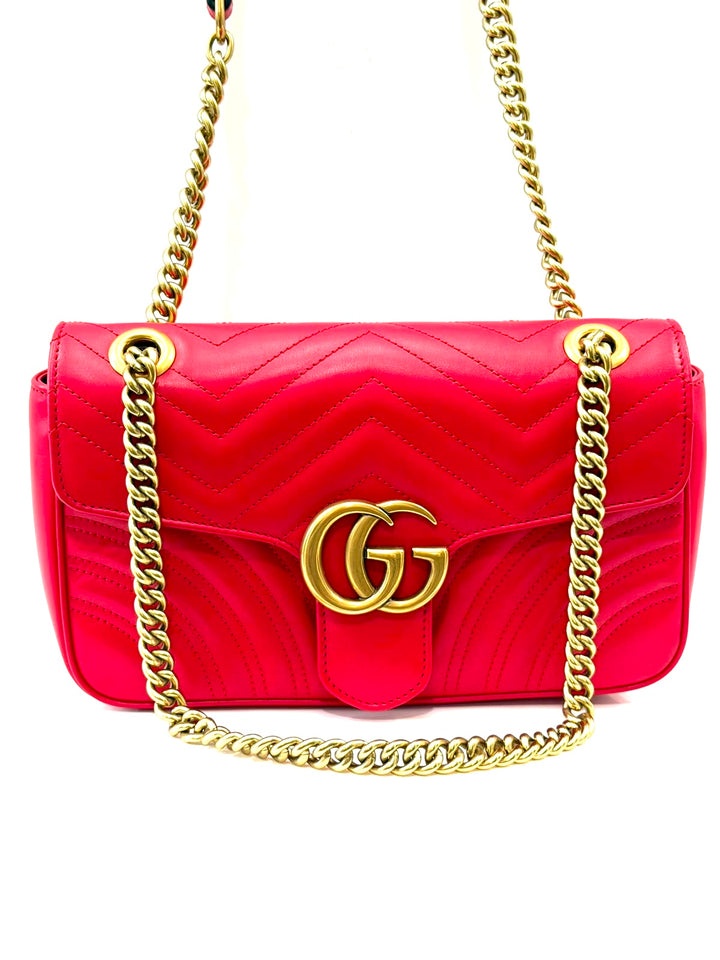 GUCCI GG MARMONT MATELASSÉ QUILTED CALFSKIN MEDIUM SHOULDER BAG