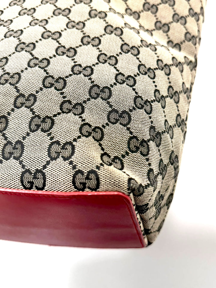 GUCCI GG MONOGRAM MEDIUM BUCKET TOTE BAG