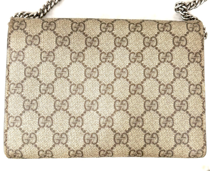GUCCI GG SUPREME DIONYSUS WALLET ON CHAIN – CHERRY RED LEATHER INTERIOR