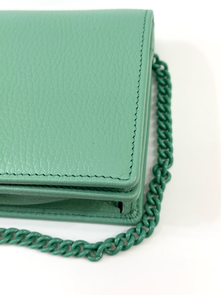 GUCCI GG MARMONT CALFSKIN LEATHER CHAIN WALLET – APPLE GREEN