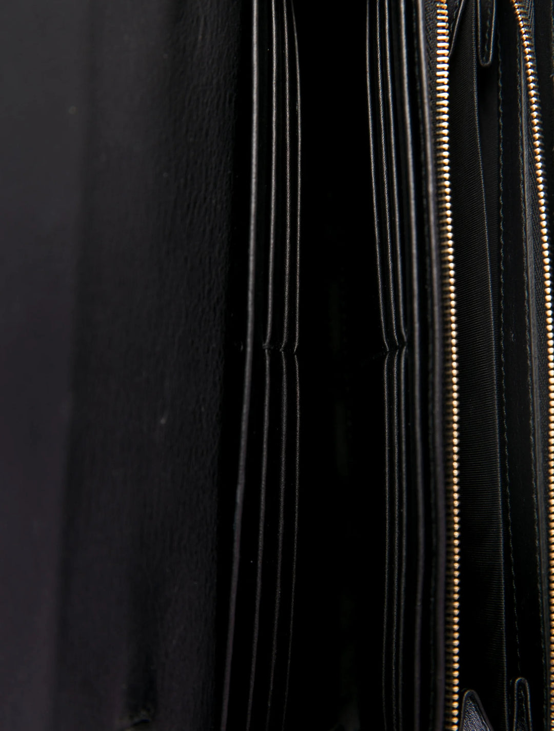 GUCCI MICROGUCCISSIMA CALFSKIN LEATHER CONTINENTAL WALLET