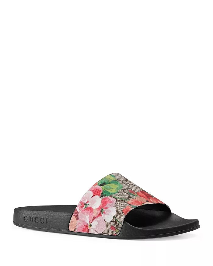 GUCCI GG MONOGRAM BLOOMS PURSUIT POOL SLIDE SANDALS