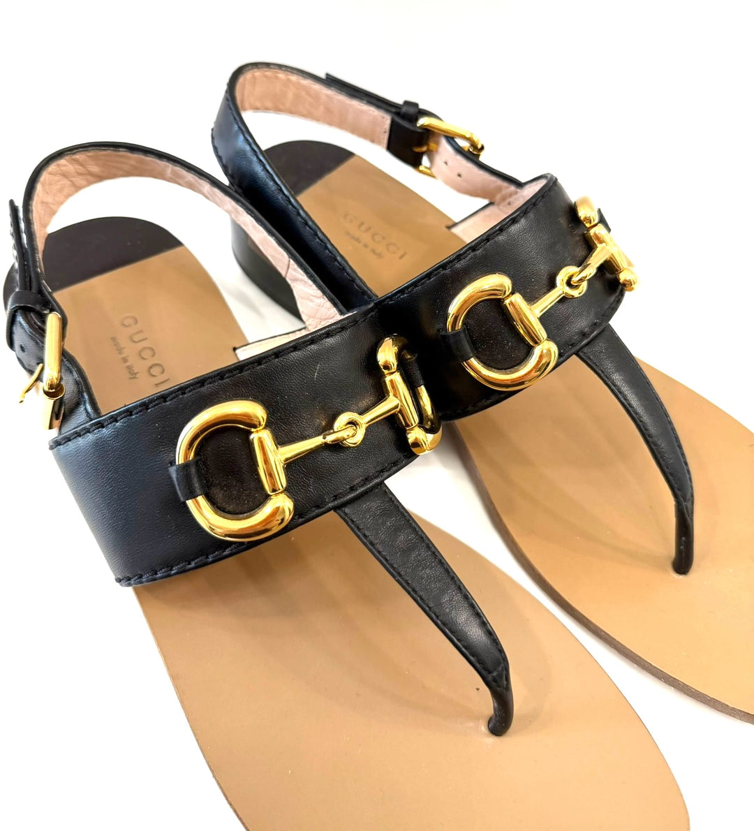 GUCCI NAPPA LEATHER CHARLOTTE HORSEBIT THONG SANDALS