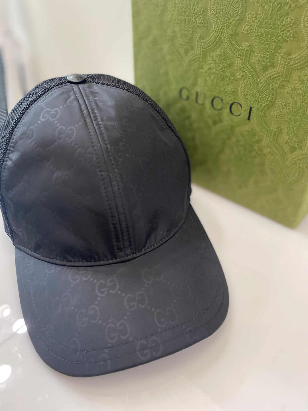 GUCCI GG MONOGRAM NYLON MESH BASEBALL CAP – Caroline