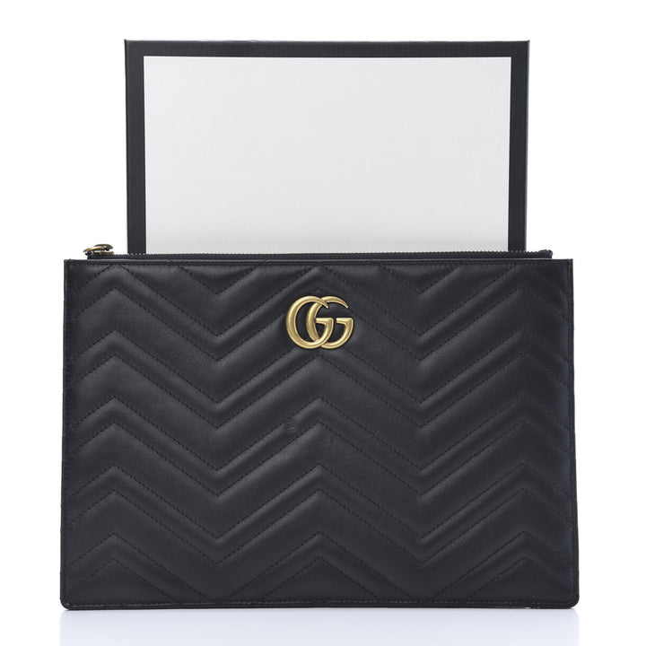 GUCCI GG MARMONT SMALL MATELASSE CALFSKIN LEATHER WRISTLET CLUTCH