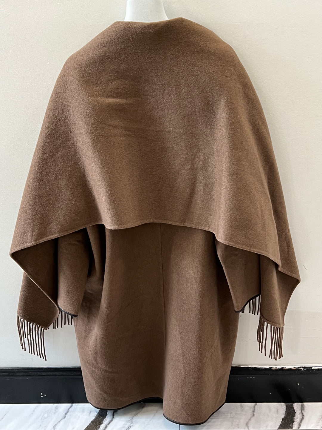 HERMÈS MANTEAU ESPRIT COUVERTURE COAT WITH REMOVABLE SHAWL