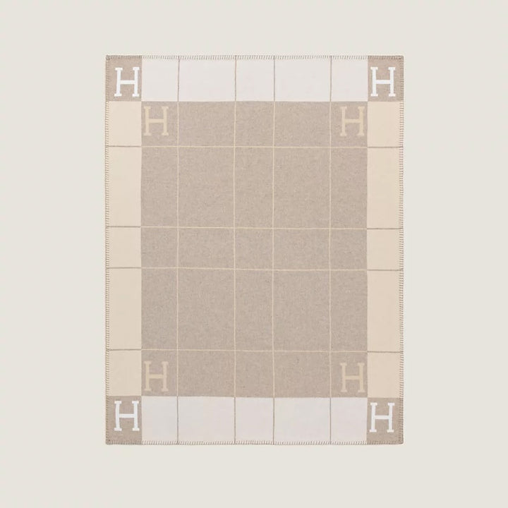 HERMÈS CLASSIC AVALON III THROW BLANKET