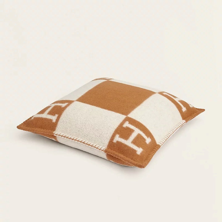 HERMÈS AVALON ECRU &amp; CAMEL SIGNATURE H PILLOW