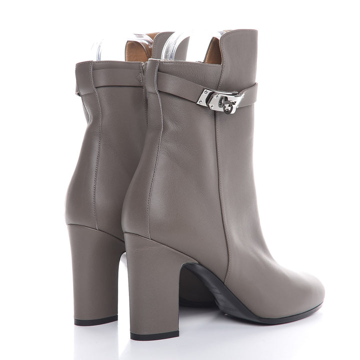 HERMÈS CALFSKIN LEATHER JOUEUSE ANKLE BOOTS