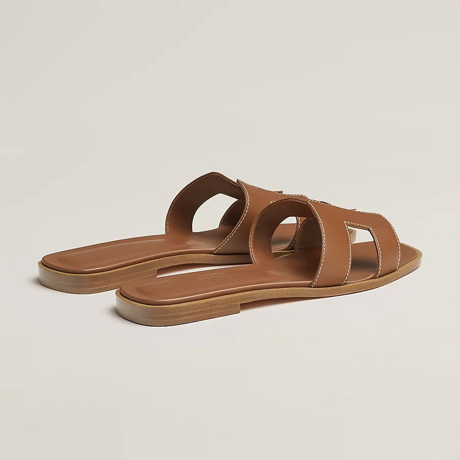 HERMÈS LEATHER ORAN SANDALS