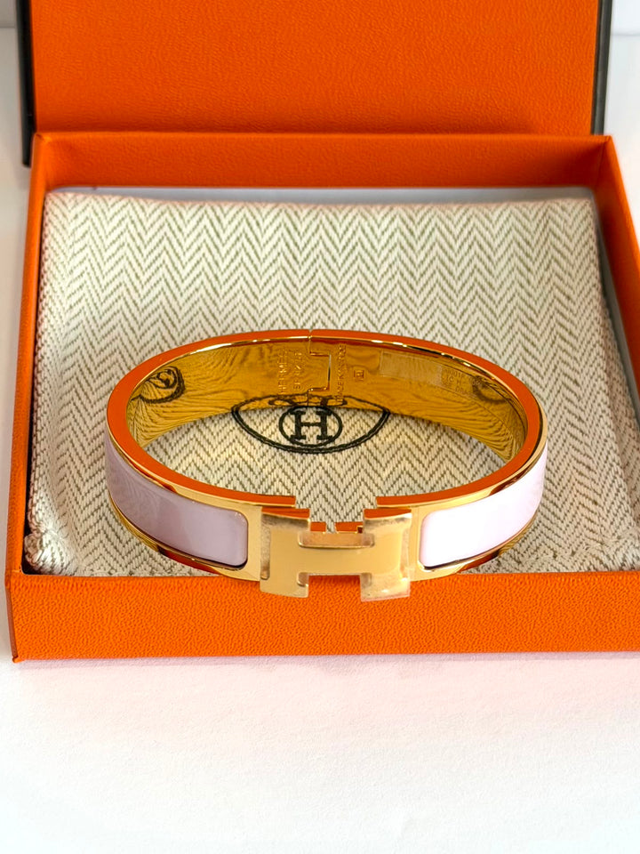 HERMÈS CLIC CLAC H ENAMEL BRACELET PM IN ROSE CANDEUR