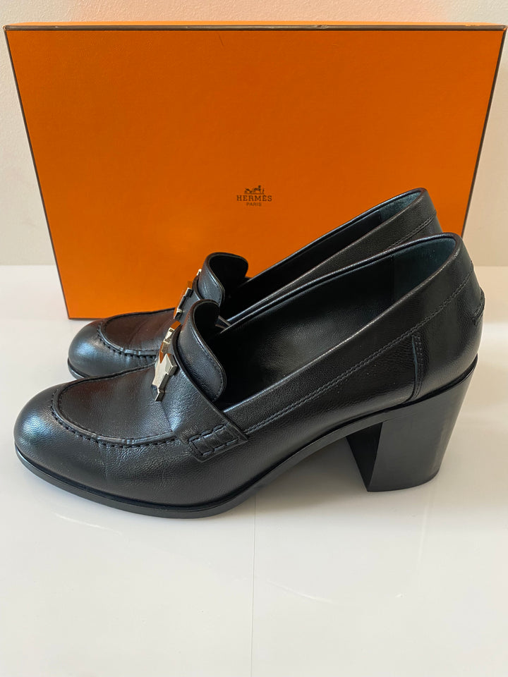 HERMÈS DAUPHINE 70 LOAFERS